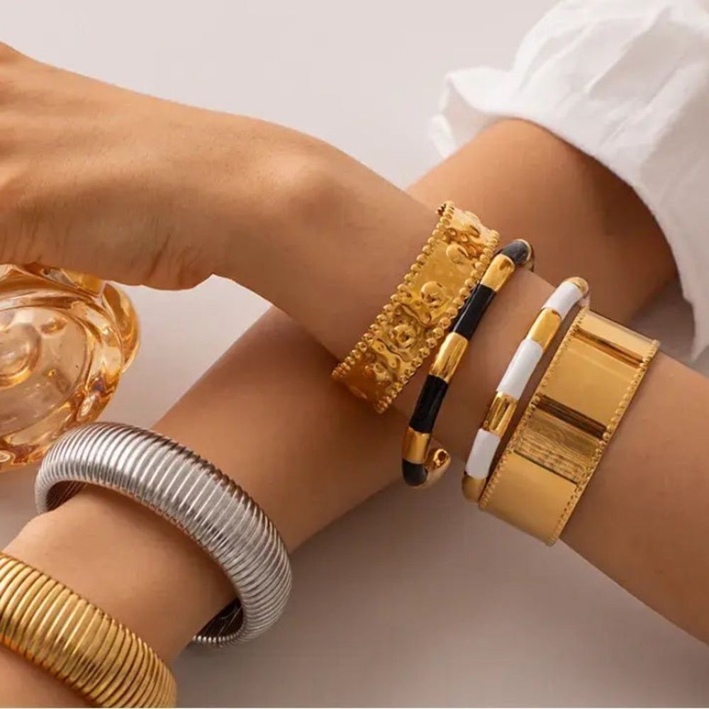 Gold and Black Cuff Bracelet M407